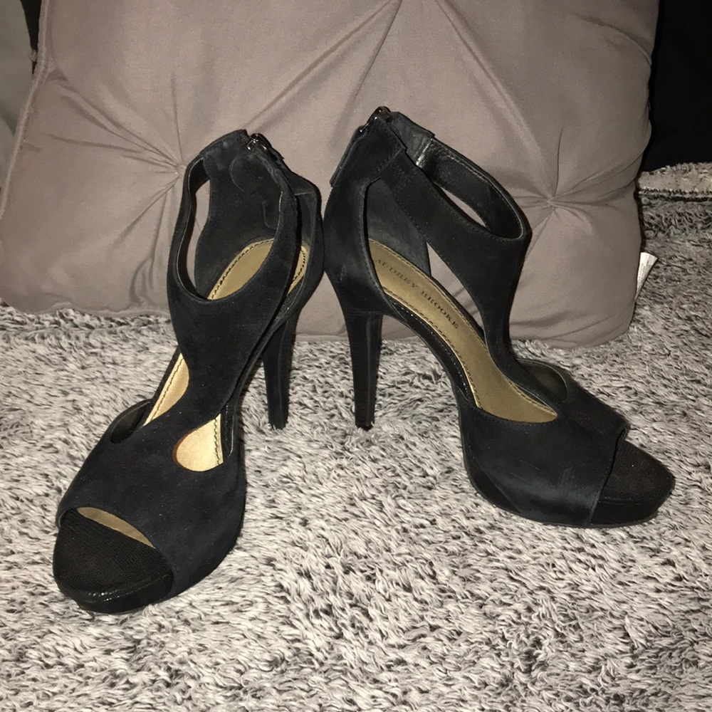 Black heels